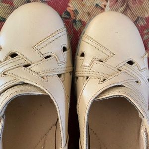 Clarks shoes